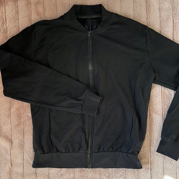 Victoria’s Secret mesh-back jacket medium - Picture 5 of 8